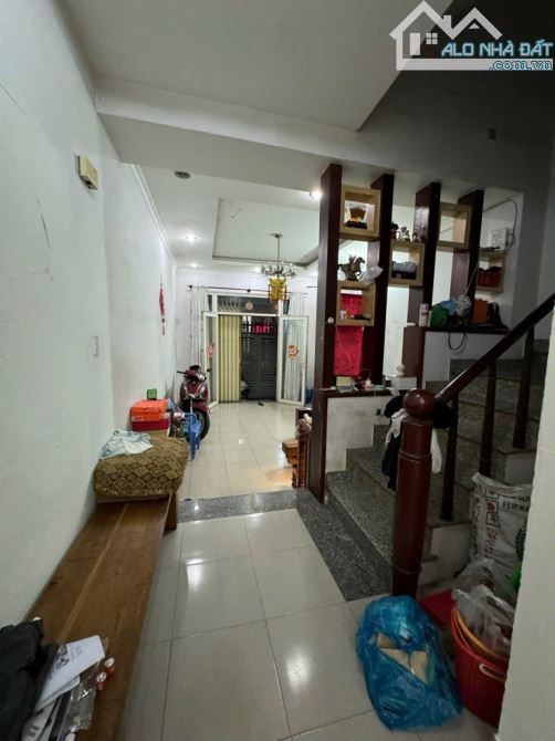 Bán nhà hẻm Cao Xuân Dục, phường 12, quận 8. - 2
