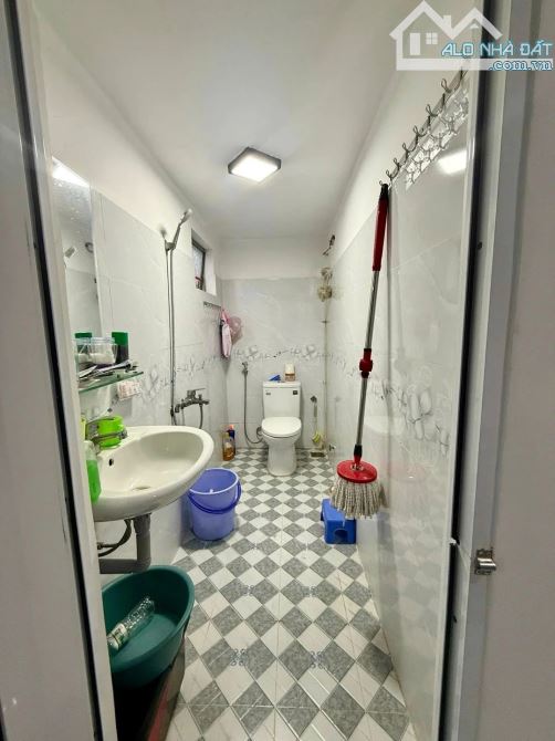 Em có căn nhà kiệt 3m đường Quang Dũng nhà 2.5 tầng Giá 4Tỷ05✅ (TL) - 2