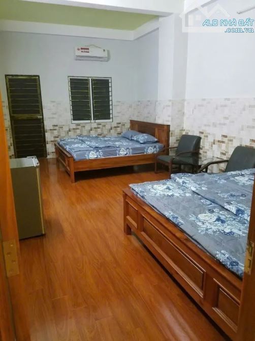 BÁN NHANH NHÀ ĐẸP 5 TẦNG 2 MẶT HẺM  10 PHÒNG – HXH – 1 PHÚT RA NHÀ THỜ TÂN ĐỊNH - 2
