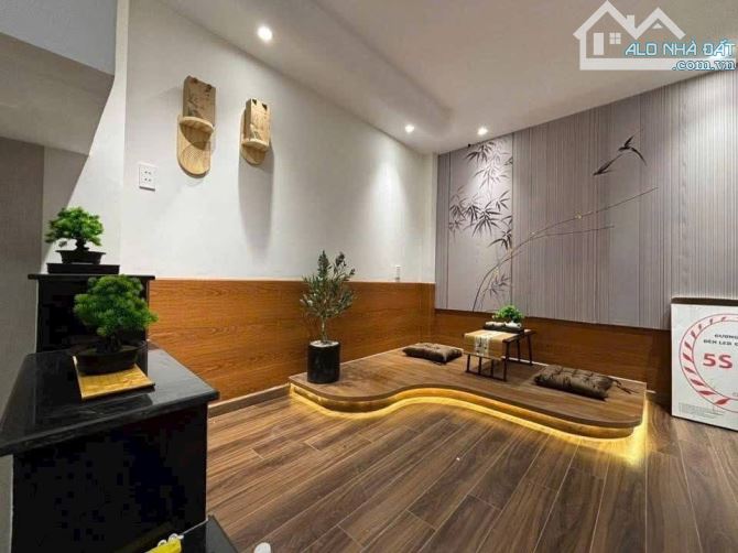 🏡 NHÀ 3 TẦNG MỚI - FULL NỘI THẤT CAO CẤP - MT HẺM XE HƠI - KINH DOANH ĐA NGÀNH - NHỈNH 6Ỷ - 2