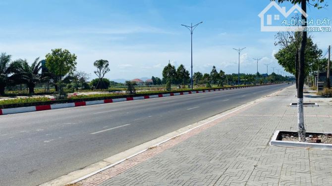 MẶT TIỀN TỈNH LỘ 44A VỀ BIỂN PHƯỚC HẢI - TRỤC CHÍNH CỦA HUYỆN ĐẤT ĐỎ - BRVT - 2