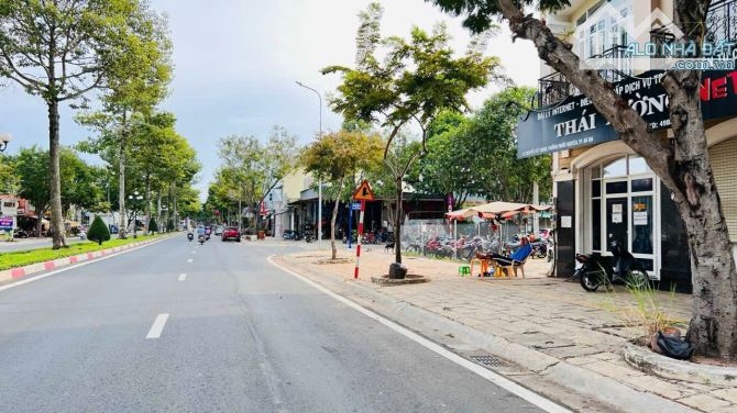 LÔ GÓC 2 MẶT TIỀN NGUYỄN TẤT THÀNH - HUỲNH TẤN PHÁT - TP BÀ RỊA - 2
