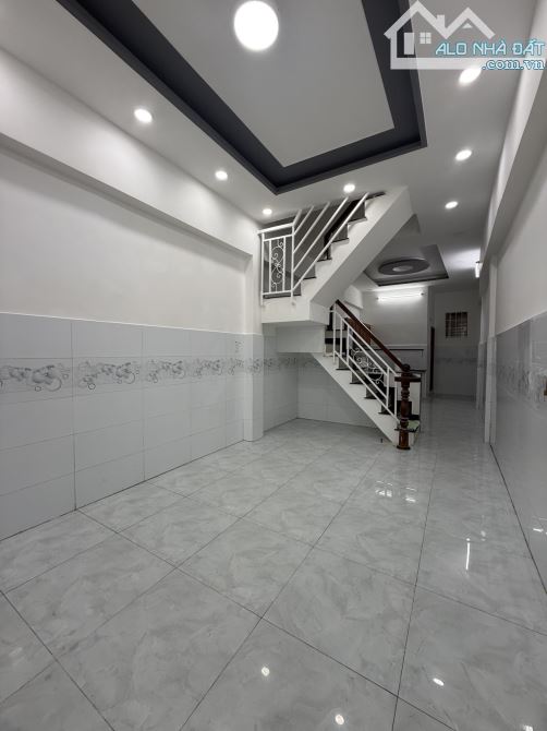Âu Dương Lân – “Mì Xào Thập Cẩm” chuẩn vị: 43m², 2PN, hẻm 5m, xe tải tới tận nhà, giá chỉ - 2