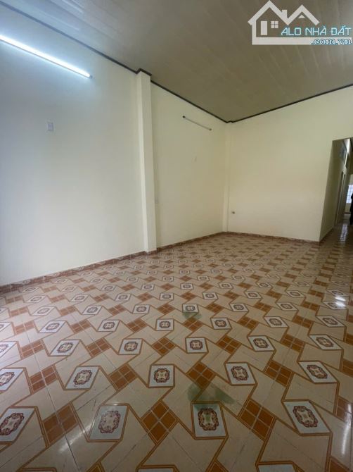 💥 NHÀ C4 TRUNG TÂM HẢI CHÂU – KIỆT Ô TÔ 6M CỰC HIẾM - ĐẤT RỘNG 122M² - MUA LÀ CÓ LỜI NGAY - 2