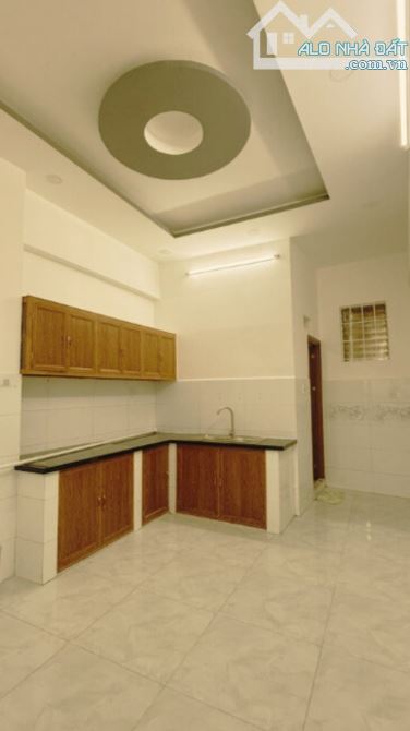 🏠 BÁN GẤP ÂU DƯƠNG LÂN, P.3, Q.8 - HẺM 5M, 2 PHÚT Q.5 - 5.X TỶ. - 2