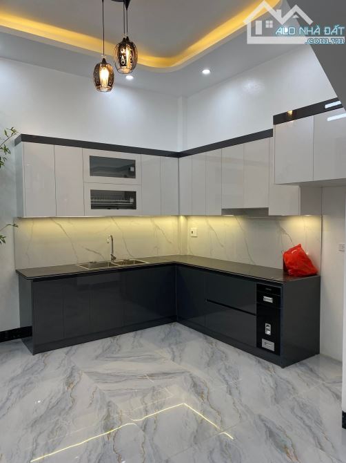 Nhà 3 tầng mới đẹp 2 mặt ngõ rất thoáng - 2