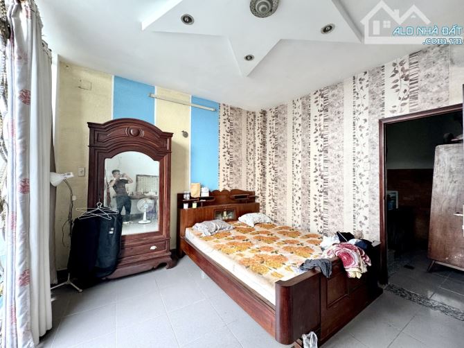 Bình Thạnh - Hẻm xe hơi ngủ nhà - Tăng Bạt Hổ - 52m2 - 3 Tầng - chỉ 10,5 tỷ TL - 2