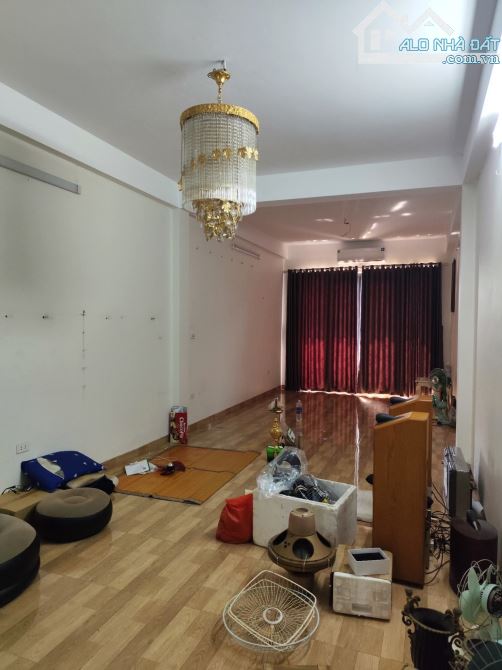 MỜI THUÊ NHÀ LIỀN KỀ PHÂN LÔ VỈA HÈ VẠN PHÚC - 2
