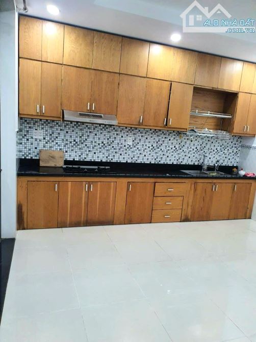 NHÀ PHỐ 3 TẦNG ĐẸP TẠI ĐƯỜNG PHAN BỘI CHÂU – DĨ AN 104M2 CHỈ NHỈNH 5 TỶ - 3