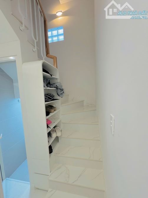 CHỈ 7.x TỶ  - MTKD VĨNH VIỄN Q10 - 30M2 - 3 TẦNG - HĐT 20TR - 3