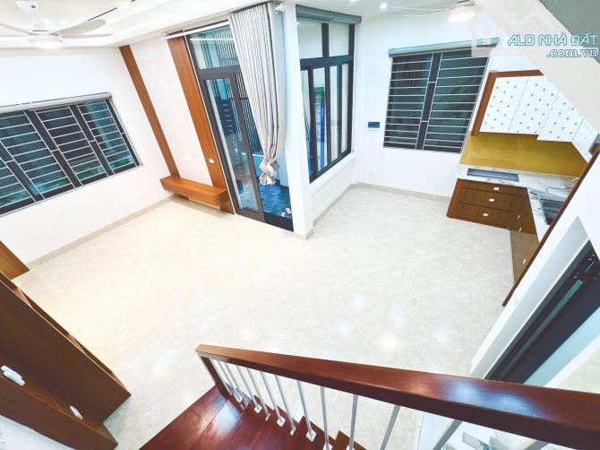 NHÀ MỚI SIÊU ĐẸP LÔ GÓC 14 TỶ 50m 5 TẦNG MT 6,2m Ô TÔ ĐỖ KINH DOANH XUÂN ĐỈNH BẮC TỪ LIÊM - 3