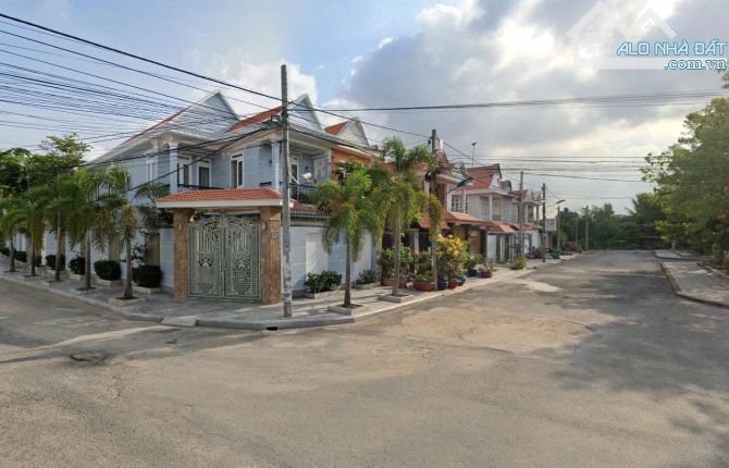 Bán lô đất đẹp nằm trong khu toàn Biêt Thự tại Bửu Long, Biên Hòa, 60m2, giá 2 tỷ 400. - 3