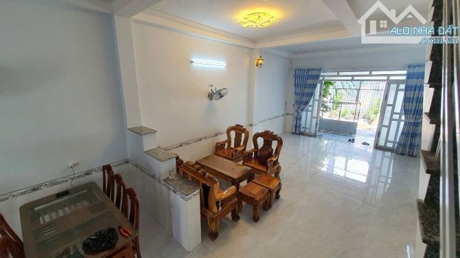 BÁN NHÀ 2 TẦNG VĨNH THẠNH 2TỶ750TR RỘNG 78M - 3