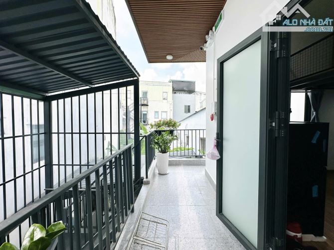 CHDV BÌNH THẠNH MỚI 100% - 8%/Năm - 88M2 (8x11) A4 - 3 TẦNG - 10 CHDV - Hơn 70Tr/Tháng - - 3