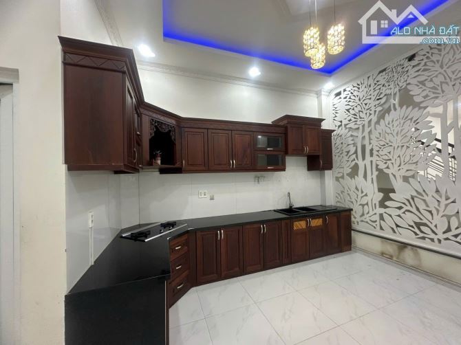 Bán nhà MT Bắc Ái, Tân Phú, 80m2, 5 tầng, 6PN, chỉ 13 tỷ TL - 3