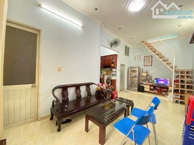 BÁN NHÀ 2 TẦNG - 43M2 - SỔ A4 - NGÃ TƯ AN NHƠN GÒ VẤP - CHỈ 4.3 TỶ - 3