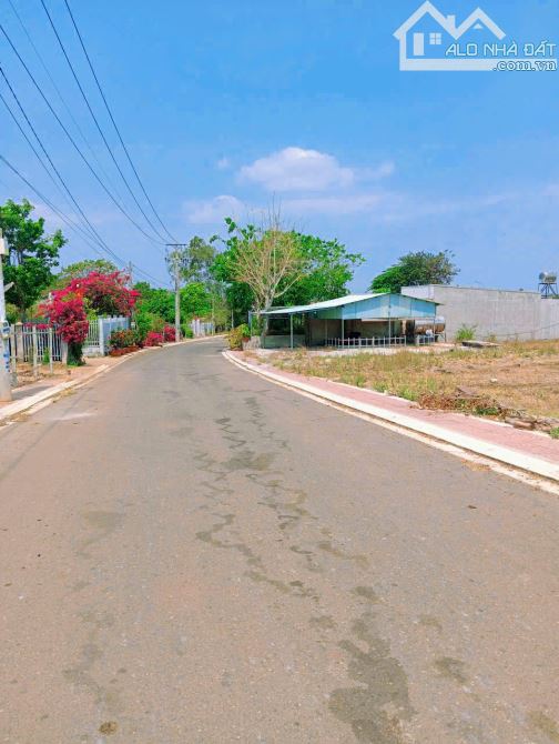 🌟 SIÊU HIẾM, LÔ ĐẤT ĐẦU ĐƯỜNG KDC, ĐỐI DIỆN CHUNG CƯ 9 TẦNG, CHỈ 1 TỶ 480 🌟 - 3
