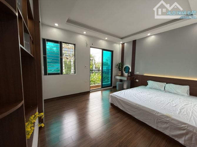 Siêu phẩm liên mạc - nhà mới full nội thất - ngõ ô tô - thang máy - 3