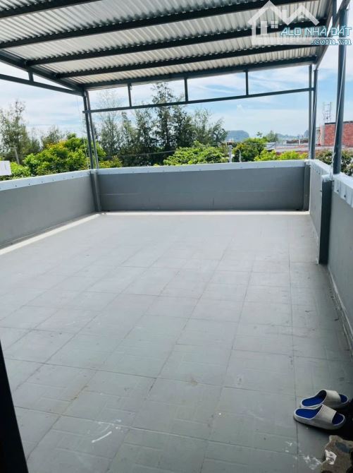 🌊 SIÊU PHẨM NHÀ 3 TẦNG MẶT TIỀN CAO SƠN 8 – CÁCH BIỂN TÂN TRÀ CHỈ 100M 🌊 - 3