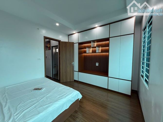 NHÀ MỚI KEENG LIÊN MẠC NGÕ Ô TÔ ĐỖ CỬA - LÔ GÓC - 3