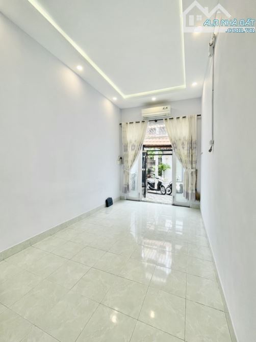 HẺM NHỰA MỘT TRỤC XE HƠI TỚI NHÀ - TRUNG TÂM NGÃ TƯ PHÚ NHUẬN - 47M2 SỔ A4 - KO QUY HOẠCH - 3