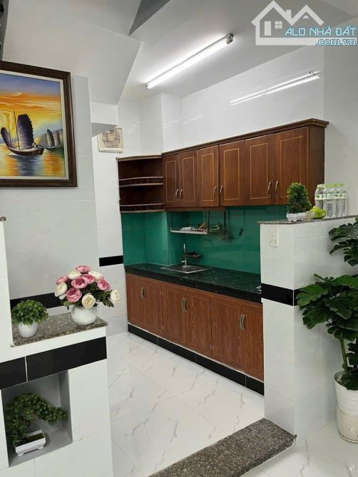 4 TẦNG BTCT _THÍCH QUẢNG ĐỨC - PHÚ NHUẬN - 4m x 6m - 3PN_SỔ HOÀN CÔNG _NHỈNH 4 T.Ỷ. 🌺🌺 - 3