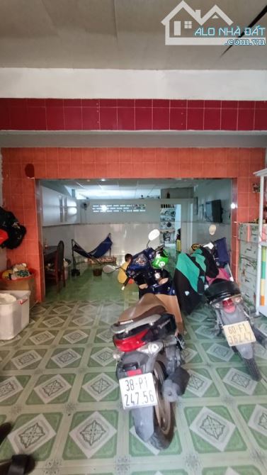 BÁN NHÀ HẺM 161 NGUYỄN DUY, P.14, QUẬN 8, 65M2, KHÔNG QUY HOẠCH - 3