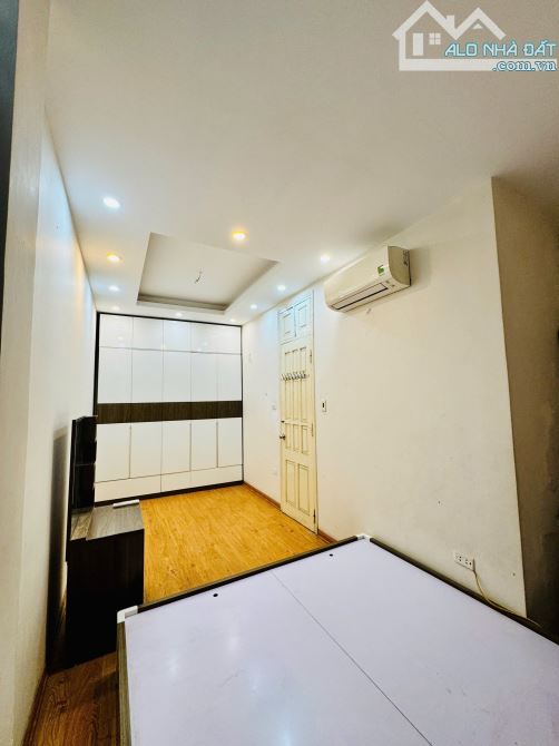Chính chủ bán nhà Hàng Than, Phố Cổ Ba Đình 25m2  5T 2 mặt thoáng chỉ 40m ra phố 5 tỷ hơn - 3