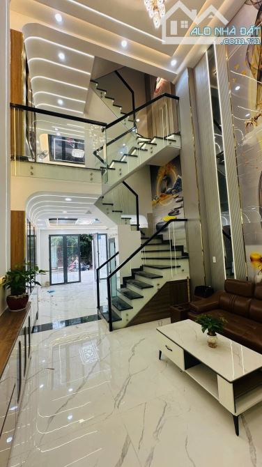 BÌNH TÂN - 822 HƯƠNG LỘ 2 HẺM 8M THÔNG - 4X17 - FULL NỘI THẤT XỊN CHỈ 6,X TỶ TL - 3