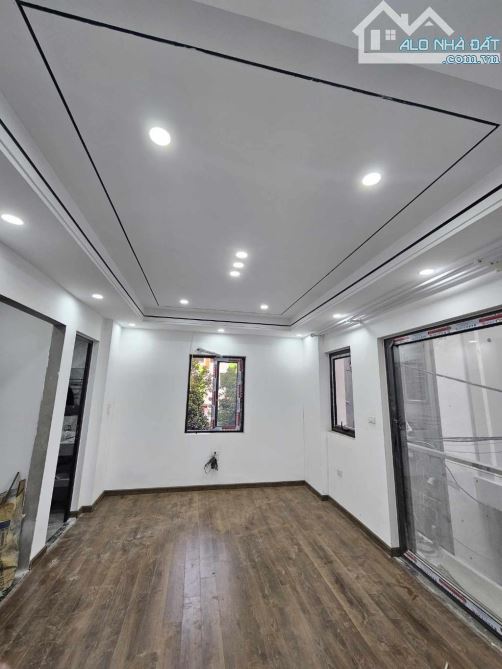 Dưới 10 tỷ sở hữu căn 40m2 LÔ GÓC 7 TẦNG THANG MÁY-GARAGE, TĐC Thanh Am, Long Biên - 3