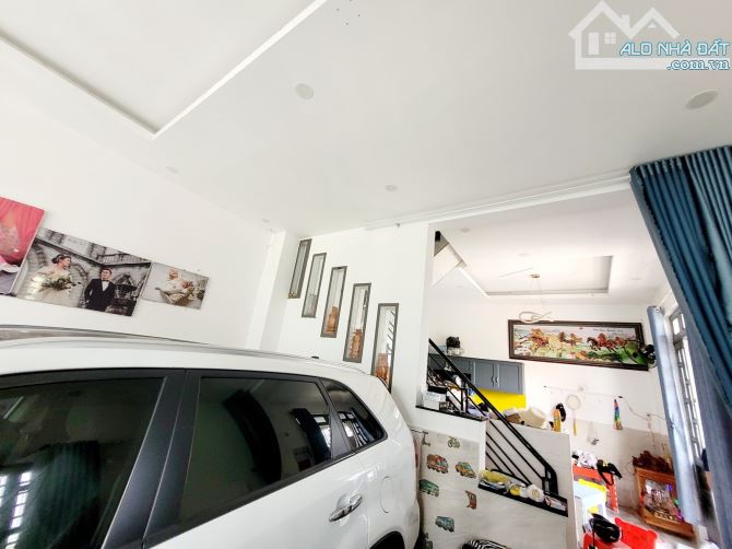 CHỈ HƠN 3 TỶ – 2 TẦNG - LÔ GÓC KHU PHÂN LÔ – XE HƠI NGỦ TRONG NHÀ - BÌNH CHIỂU - 3