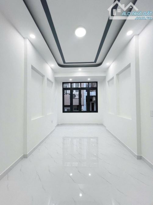NHÀ HẺM ĐBP, MỚI. HXH, 4 TẦNG BTCT KIÊN CỐ, HCĐ, SỔ VUÔNG. 30M VÀO NHÀ.CHỈ 6,9 TỶ. - 3