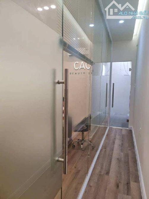 💥 BÁN NHÀ HẺM XE HƠI - TRUNG TÂM Q10 - 90 M2 - DÒNG TIỀN 30TR/THG - NHỈNH 13 TỶ - 3