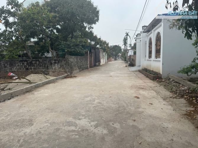 ♨️ KHUÔN TIỀN -Bãi Sậy Tân Dân Khoái Châu 102m MT5m - Thông Ô TÔ Khu Đông Dân Cư - 3