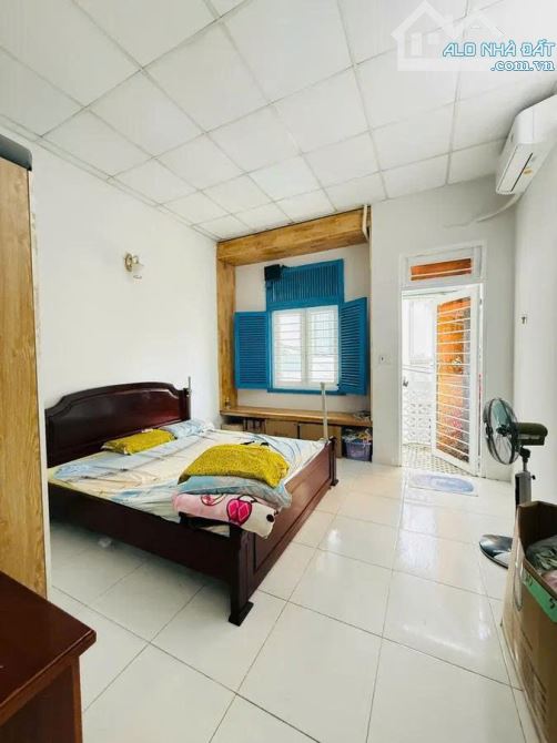 BÁN NHÀ ĐẸP NGUYỄN HƯU TIẾN- NGAY AEON TÂN PHÚ- 46m2 (4 × 12m) NỞ HẬU- CHỈ 4.85 TỶ - 3