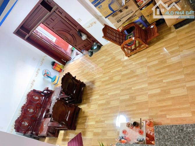 NHÀ Ở NGAY,  125M (7x18), 3 LẦU – OTO NGỦ TRONG NHÀ, DĨ AN, 4 ĐỒNG TL - 3