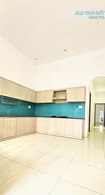 NHÀ HẺM XÔ VIẾT NGHỆ TĨNH-  Thiết kế hiện đại - Đường 2 oto né nhau - 3