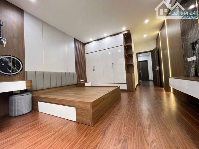 Bán nhà phố Lê Trọng Tấn gara ôtô, mới xây, thang máy, nội thất đẹp 70m 6 tầng chỉ 18.5 tỷ - 3