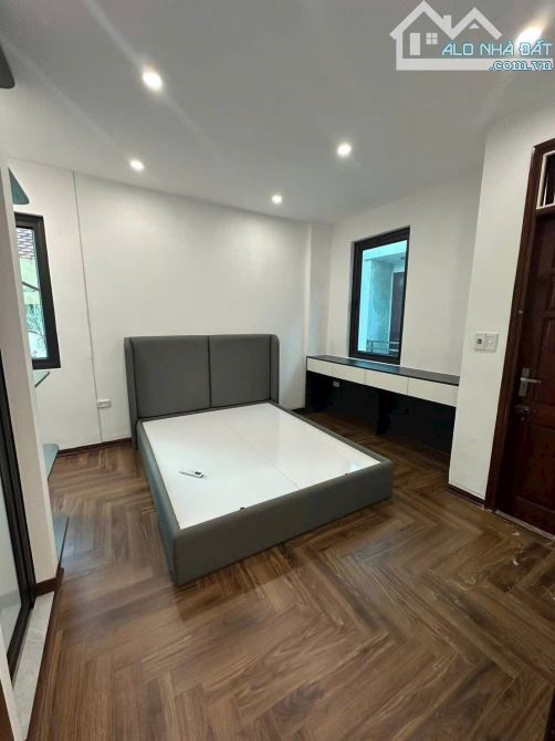 NHỈNH 7 TỶ CÓ NHÀ YÊN HÒA-CẦU GIẤY-30M2-5TẦNG-MT 4M-LÔ GÓC 3 THOÁNG-GẦN PHỐ. - 3