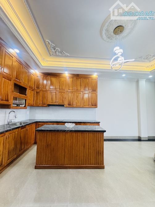 BÁN NHÀ PHÂN LÔ VIP LƯƠNG KHÁNH THIỆN – THANG MÁY – GARA Ô TÔ – 50M² – 7 TẦNG – 20.X TỶ - 3