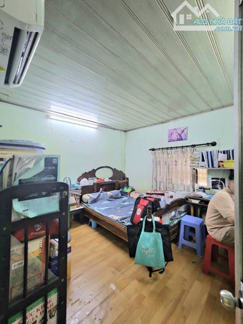 Chủ bán gấp nhà BT - đường Hoàng Hoa Thám, 41m2, gần ngã tư Nguyễn Văn Đậu - 3