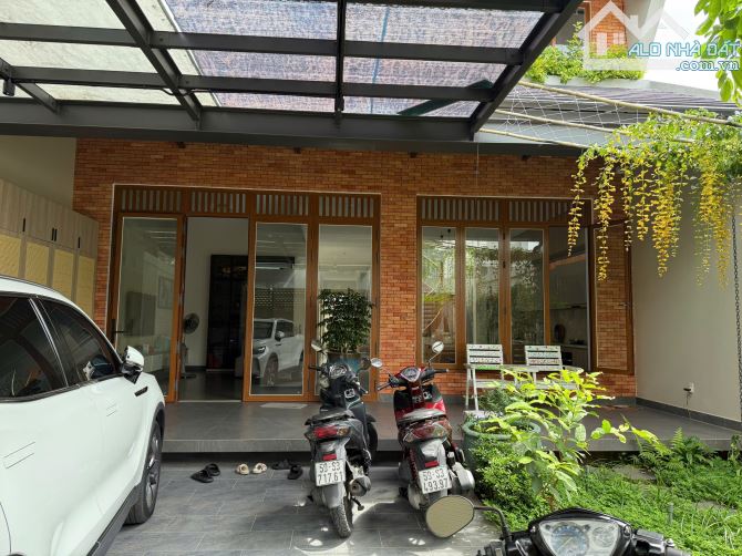 Bán căn Biệt thự, gần Vạn Phúc, 267m2 đất, Hiệp Bình Phước, giá 19 tỷ - 3