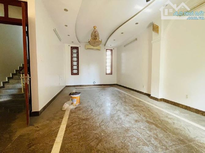 BÁN NHÀ NGỌC THỤY 107M2. MT 6M, SÁT HỒNG TIẾN. NGÕ Ô TÔ TRÁNH - GARA 2 Ô TÔ 7. 23 TỶ - 3