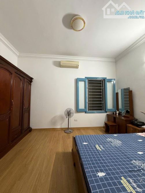Ngõ thông ô tô tránh Trần Hưng Đạo gần Hồ Hoàn Kiếm 50m2, 4 tầng, mt 5m, 33.5 tỷ, cực VIP - 3