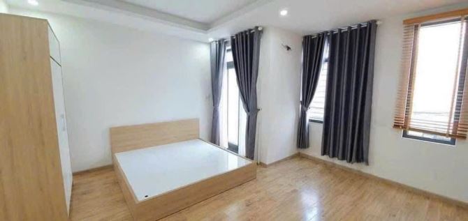 Cho thuê nhà 3 tầng mặt tiền Bế Văn Đàn, Chính Gián, Thanh Khê. DT 85m2. Giá 13 triệu - 3