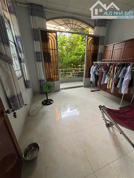 NHÀ HIẾM TRONG TẦM GIÁ! Q.TÂN PHÚ 57M2 BAN CÔNG LỚN THOÁNG MÁT, SHR - 3