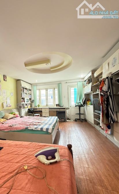 Bán Nhà Hẻm 2 Xe Hơi - Ở Hay Kinh Doanh - Góc 3/2 - Nguyễn Tri Phương Q.10 - 45m² - 4 Tầng - 3