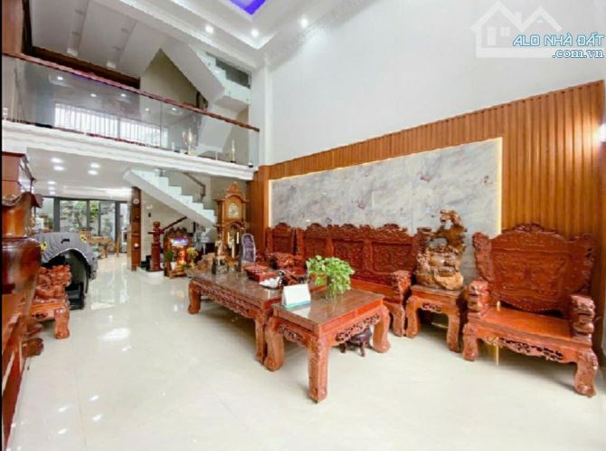 NHÀ 4 TẦNG - CMT 35M - HẺM Ô TÔ 7M THÔNG LUỒNG. - 3