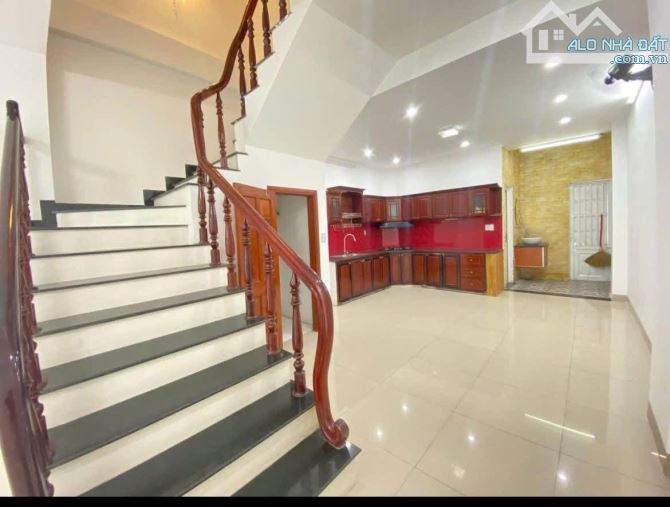 🇻🇳NHÀ 4 TẦNG MẶT TIỀN HOÀ MINH GẦN KINH DƯƠNG VƯƠNG - 3