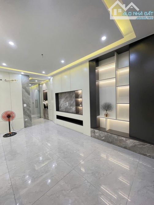 🍀SIÊU HIẾM* HOÀNG CẦU -  NGÕ TO NHƯ PHỐ, Ô TÔ NGỦ NHÀ, KINH DOANH TỐT - - 3